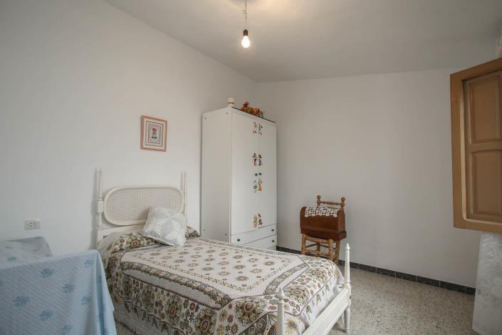 Image No.14-Maison de ville de 5 chambres à vendre à Guaro