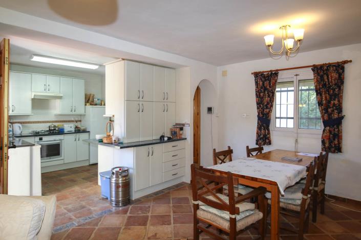 Image No.4-5 Bed Country House for sale