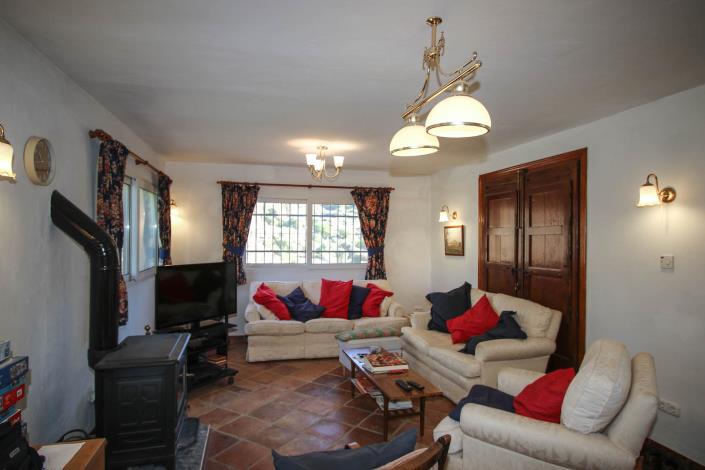 Image No.5-5 Bed Country House for sale