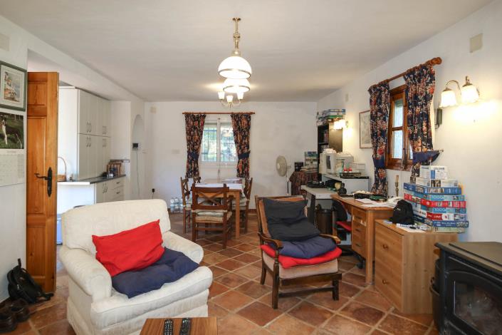 Image No.9-5 Bed Country House for sale