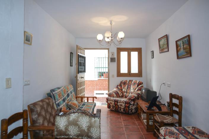 Image No.4-4 Bed Townhouse for sale