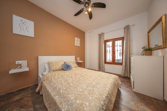 Image No.38-Maison de ville de 4 chambres à vendre à Guaro