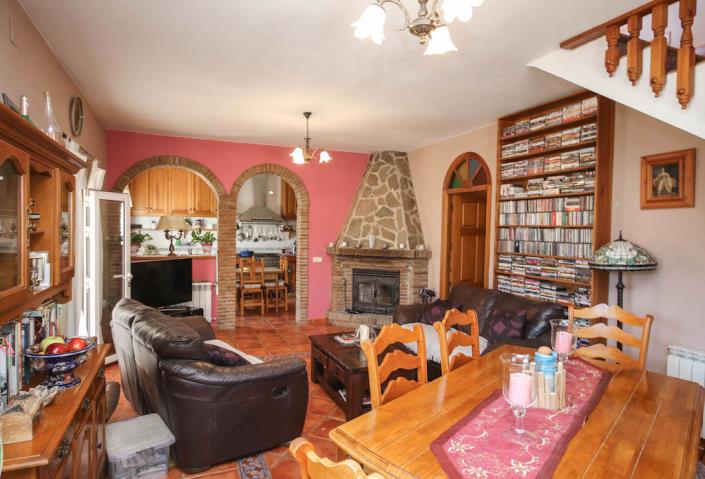 Image No.2-Villa / Détaché de 4 chambres à vendre à El Burgo