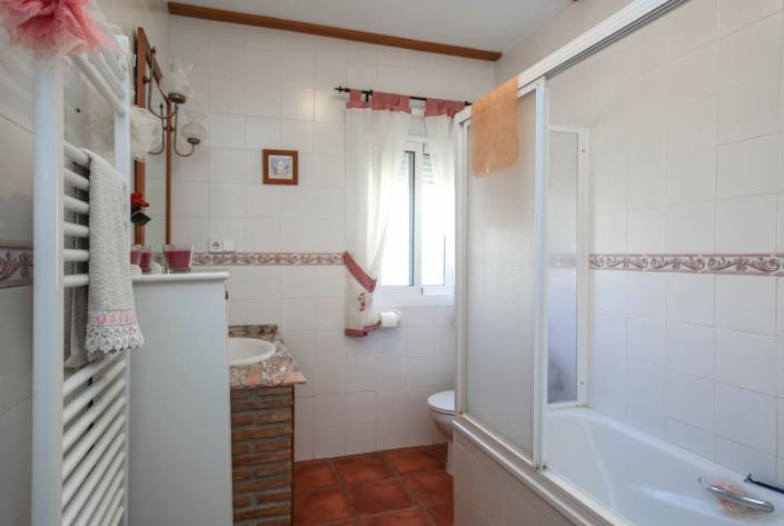 Image No.16-Villa / Détaché de 4 chambres à vendre à El Burgo