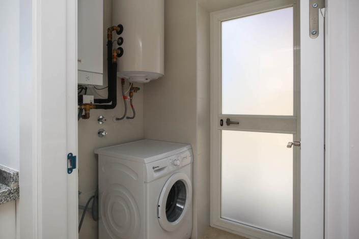 Image No.22-Villa / Détaché de 2 chambres à vendre à Coin