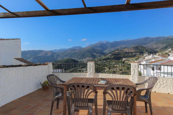 Image No.3-Maison de ville de 2 chambres à vendre à Yunquera