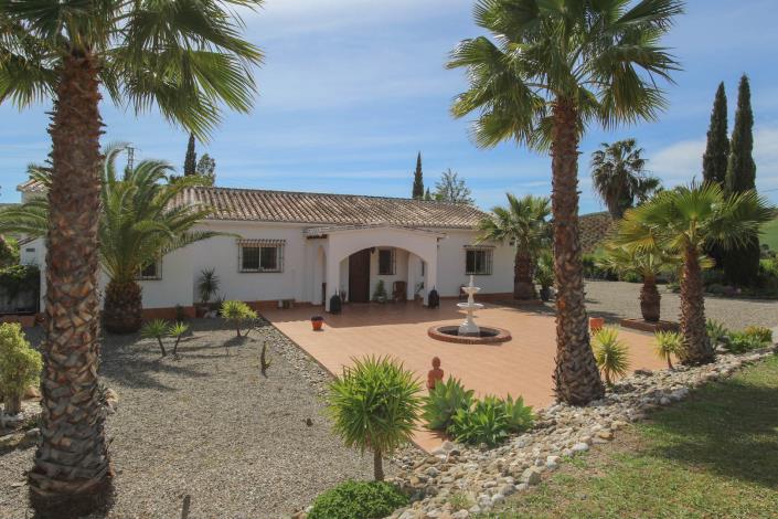 Image No.6-Maison / Villa de 4 chambres à vendre à Casarabonela