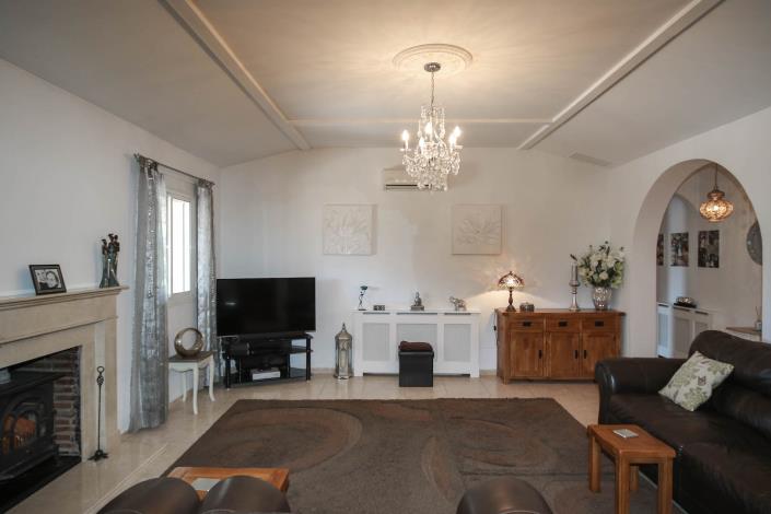 Image No.9-Maison / Villa de 4 chambres à vendre à Casarabonela