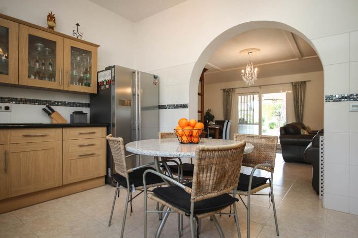 Image No.11-Maison / Villa de 4 chambres à vendre à Casarabonela