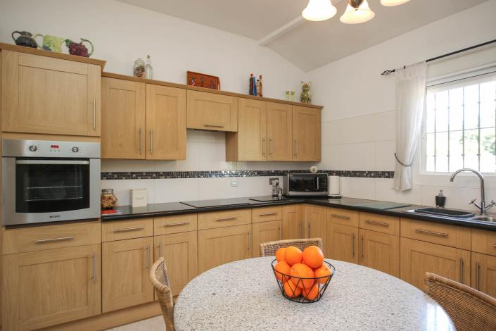 Image No.12-Maison / Villa de 4 chambres à vendre à Casarabonela