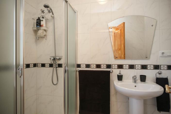 Image No.19-Maison / Villa de 4 chambres à vendre à Casarabonela