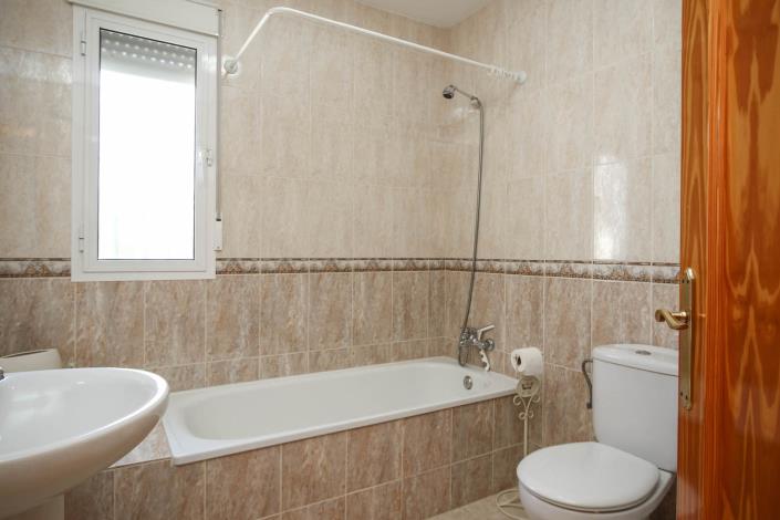 Image No.21-Maison / Villa de 4 chambres à vendre à Casarabonela