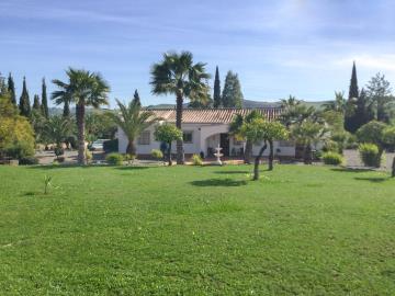 Maison / Villa de 4 chambres à vendre à Casarabonela