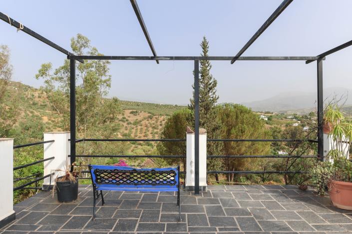 Image No.26-14 Bed Hotel for sale