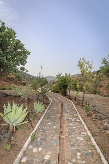 Image No.44-14 Bed Hotel for sale