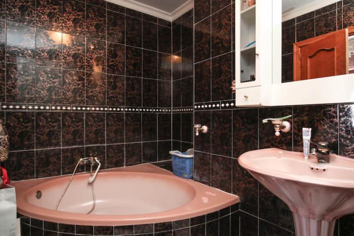 Image No.15-Un hôtel de 12 chambres à vendre à Tolox