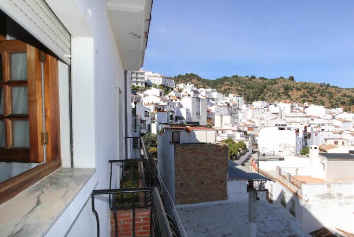 Image No.18-Un hôtel de 12 chambres à vendre à Tolox