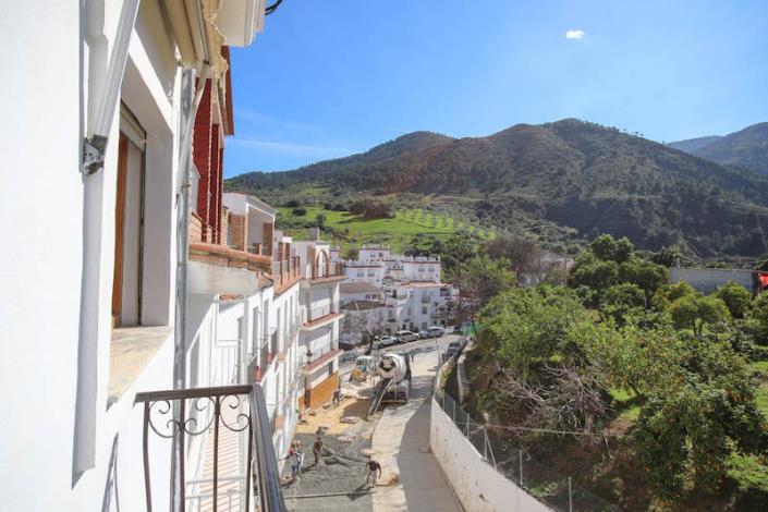 Image No.2-Un hôtel de 12 chambres à vendre à Tolox