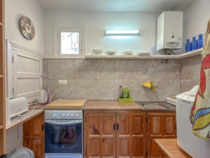 Image No.8-1 Bed Flat for sale