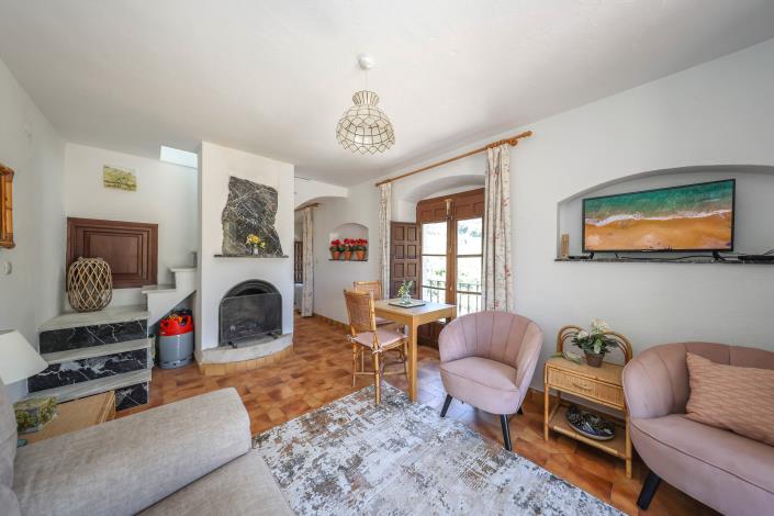 Image No.9-1 Bed Flat for sale