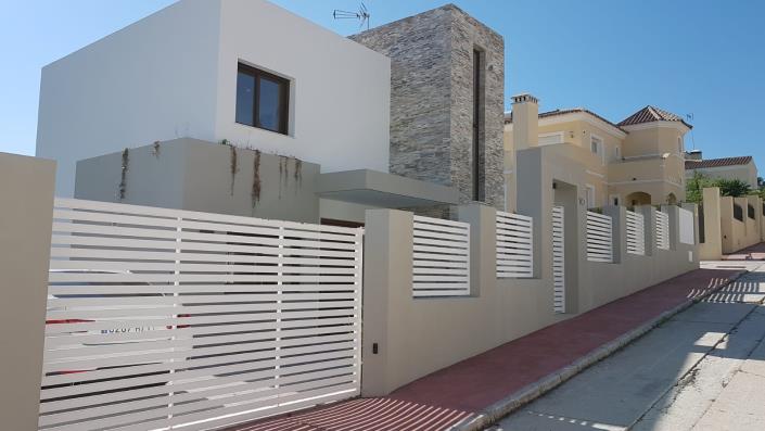Image No.9-3 Bed Villa / Detached for sale