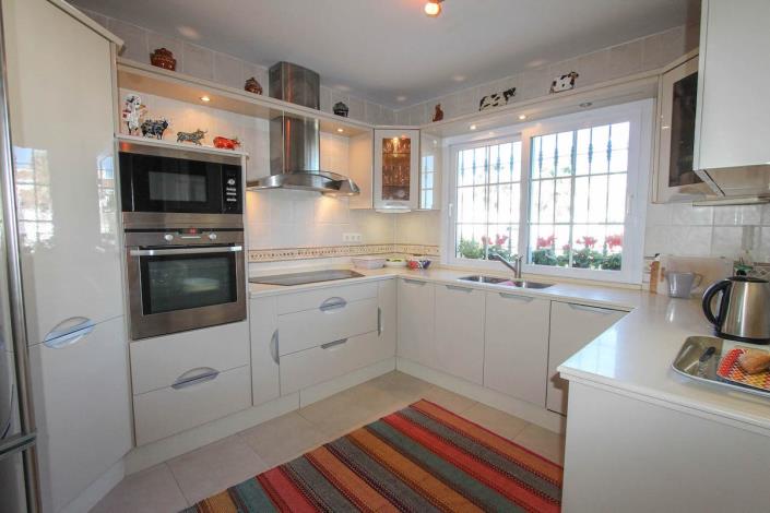 Image No.5-Villa de 4 chambres à vendre à Alhaurín de la Torre