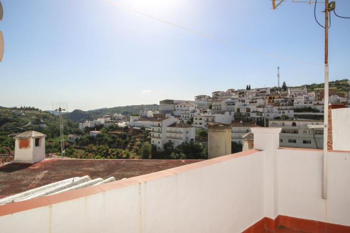 Image No.3-Maison de ville de 3 chambres à vendre à Tolox