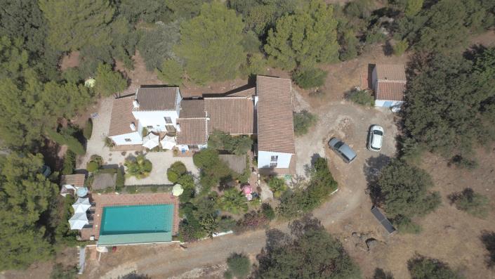 Image No.5-Villa / Détaché de 6 chambres à vendre à Alozaina