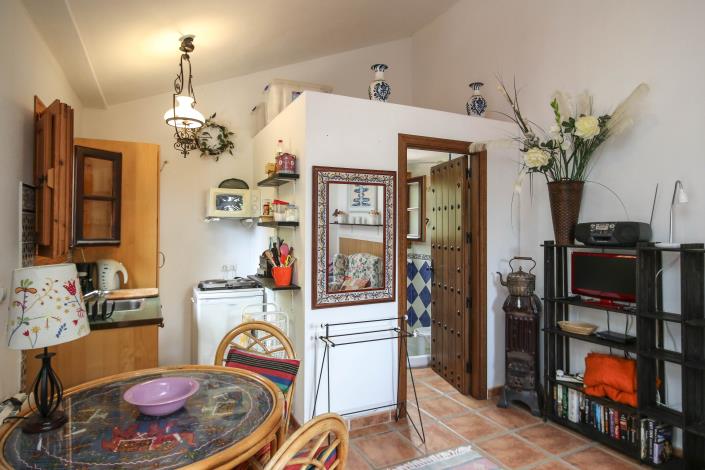 Image No.8-Villa / Détaché de 6 chambres à vendre à Alozaina