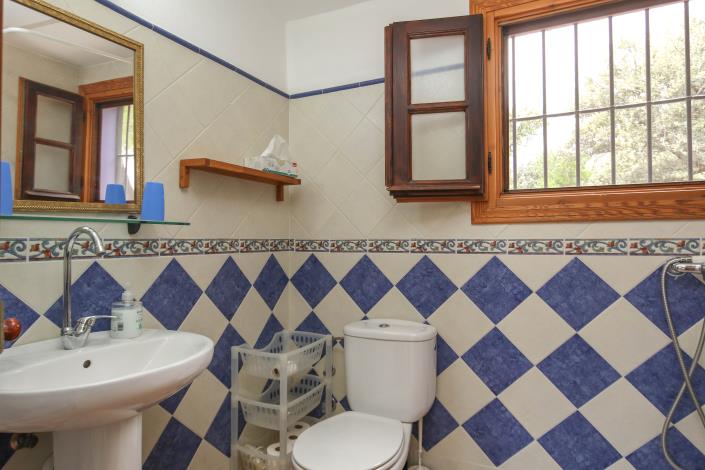 Image No.12-Villa / Détaché de 6 chambres à vendre à Alozaina