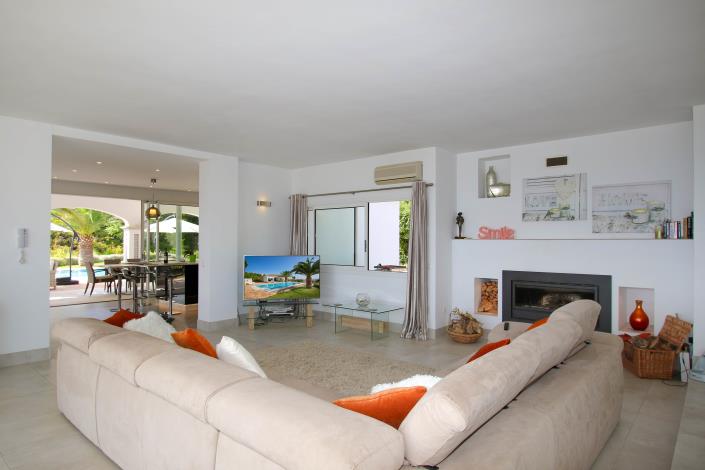 Image No.7-4 Bed Villa / Detached for sale