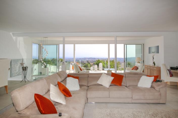 Image No.15-4 Bed Villa / Detached for sale