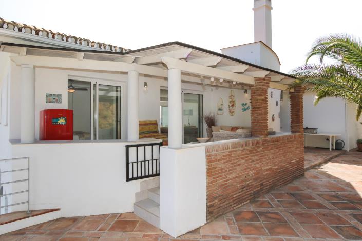 Image No.29-4 Bed Villa / Detached for sale