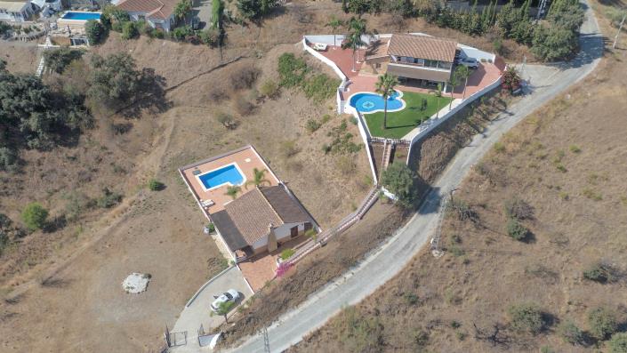 Image No.1-Villa / Détaché de 6 chambres à vendre à Alhaurín el Grande