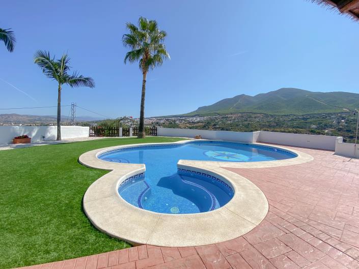 Image No.6-Villa / Détaché de 6 chambres à vendre à Alhaurín el Grande