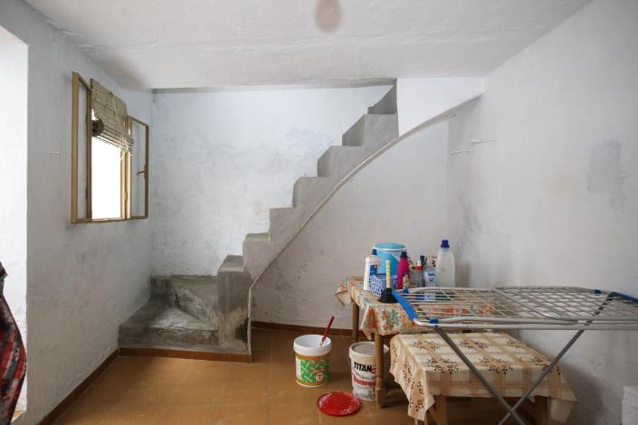 Image No.32-4 Bed Townhouse for sale