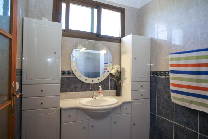 Image No.25-6 Bed Apartment for sale