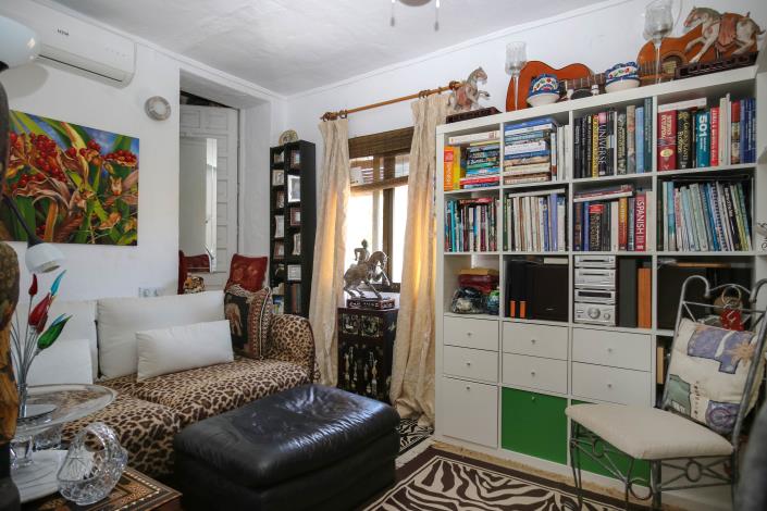 Image No.45-6 Bed Apartment for sale