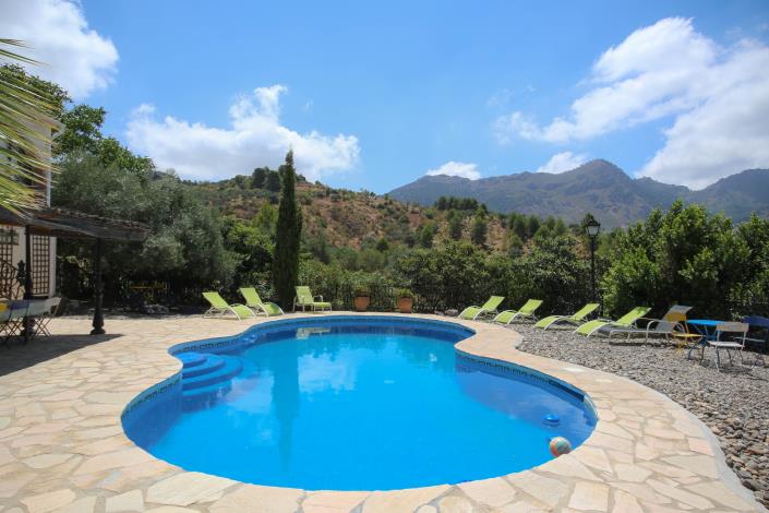 Image No.52-6 Bed Apartment for sale