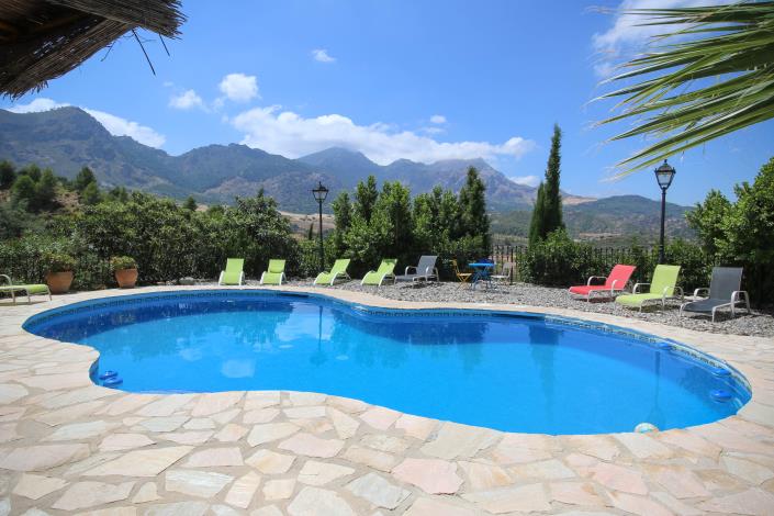 Image No.2-6 Bed Apartment for sale