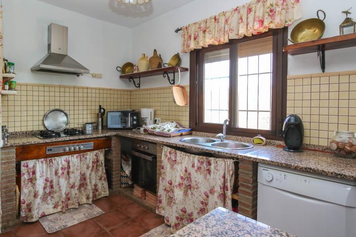 Image No.13-3 Bed Villa / Detached for sale