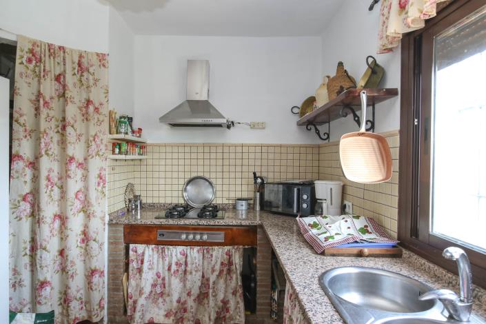 Image No.14-3 Bed Villa / Detached for sale