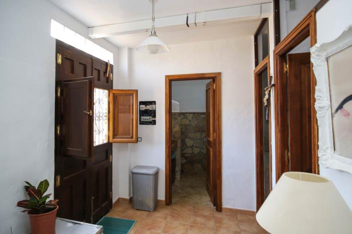 Image No.16-3 Bed Villa / Detached for sale