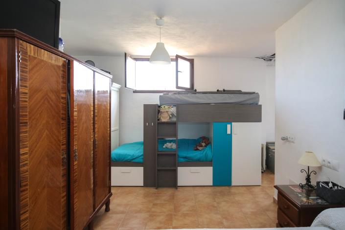 Image No.19-3 Bed Villa / Detached for sale