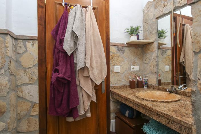 Image No.20-3 Bed Villa / Detached for sale