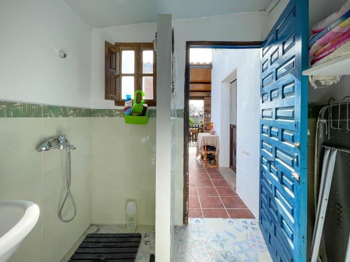 Image No.27-3 Bed Villa / Detached for sale