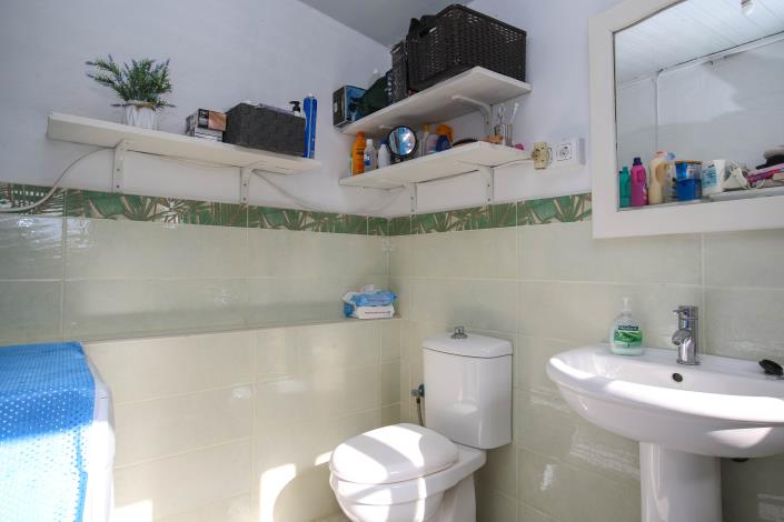 Image No.28-3 Bed Villa / Detached for sale