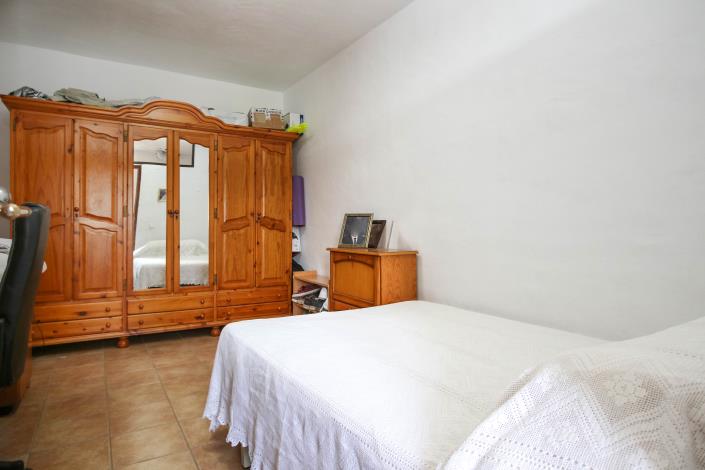 Image No.29-3 Bed Villa / Detached for sale