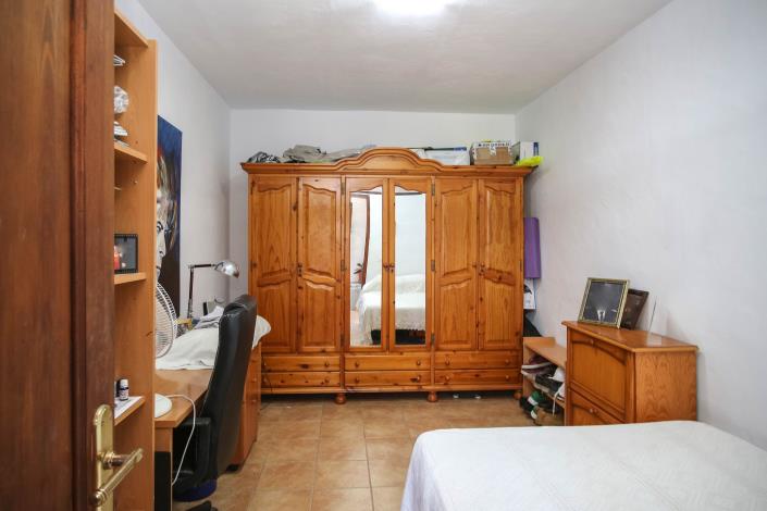 Image No.30-3 Bed Villa / Detached for sale