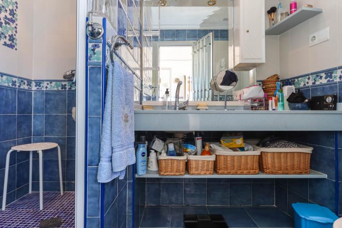 Image No.27-4 Bed Townhouse for sale